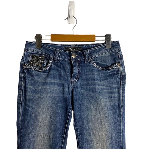 Cello Women's Low Rise Medium Indigo Frayed Hem Denim Jeans - Picture 2 of 10